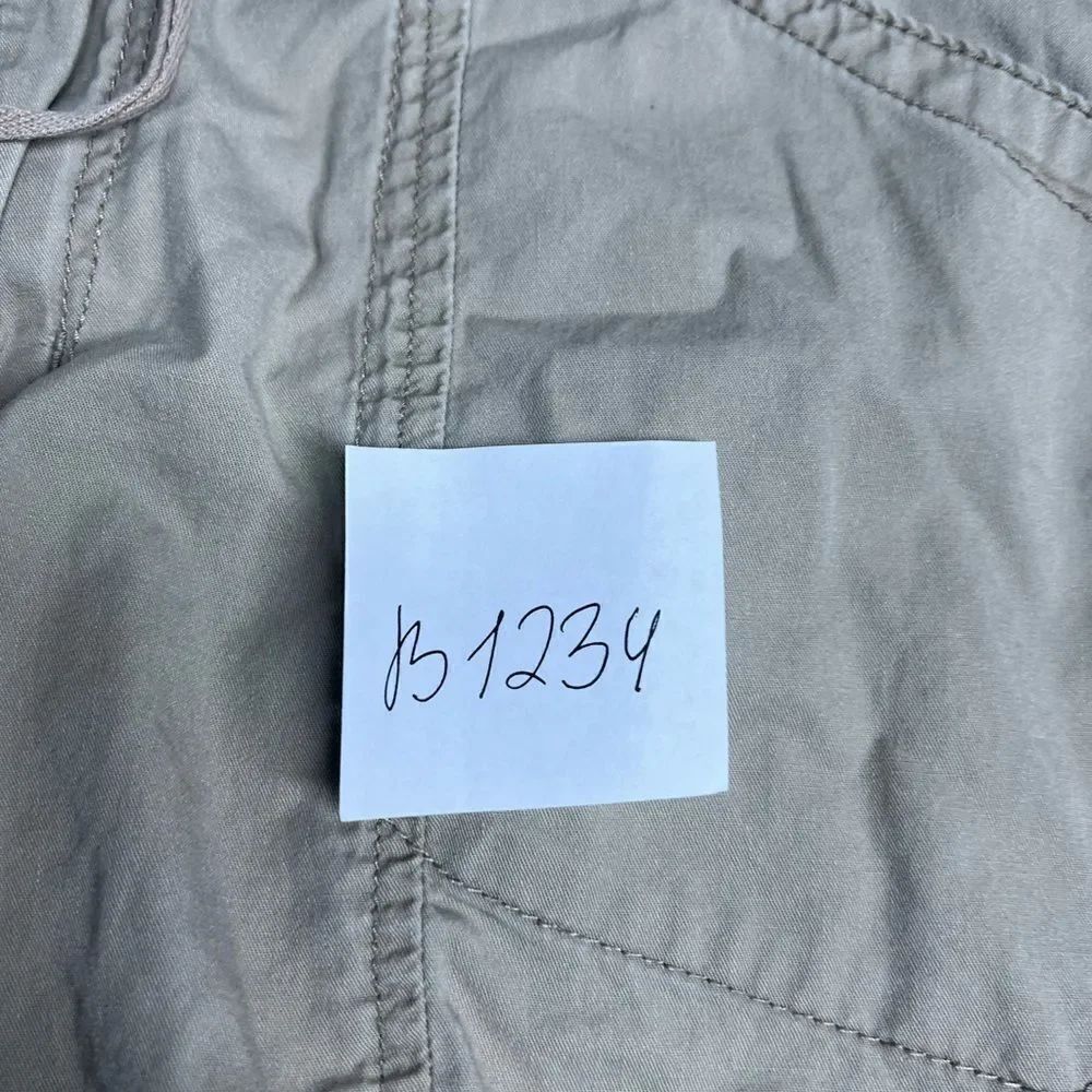 Supplies Tan Cargo Shorts Size 10 - Picture 10 of 10